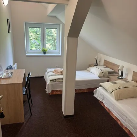 Formule Hotel 2*